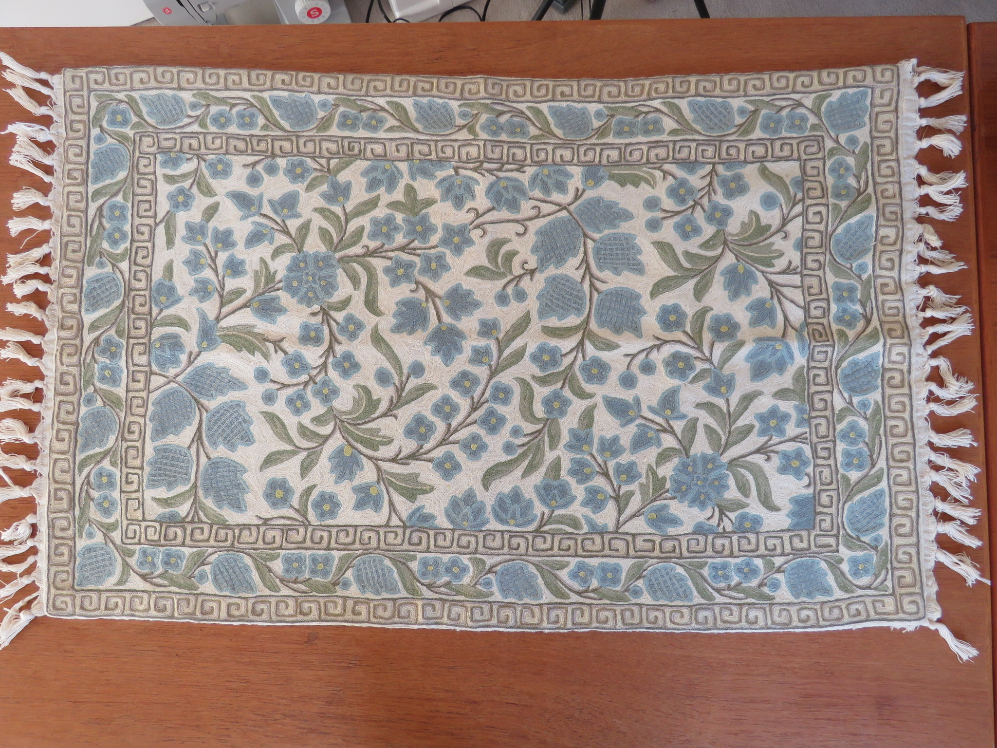 Floor Mat Crewel Chain Stitch Embroidery Flowers Floral 2' x 3' (L&T-173)