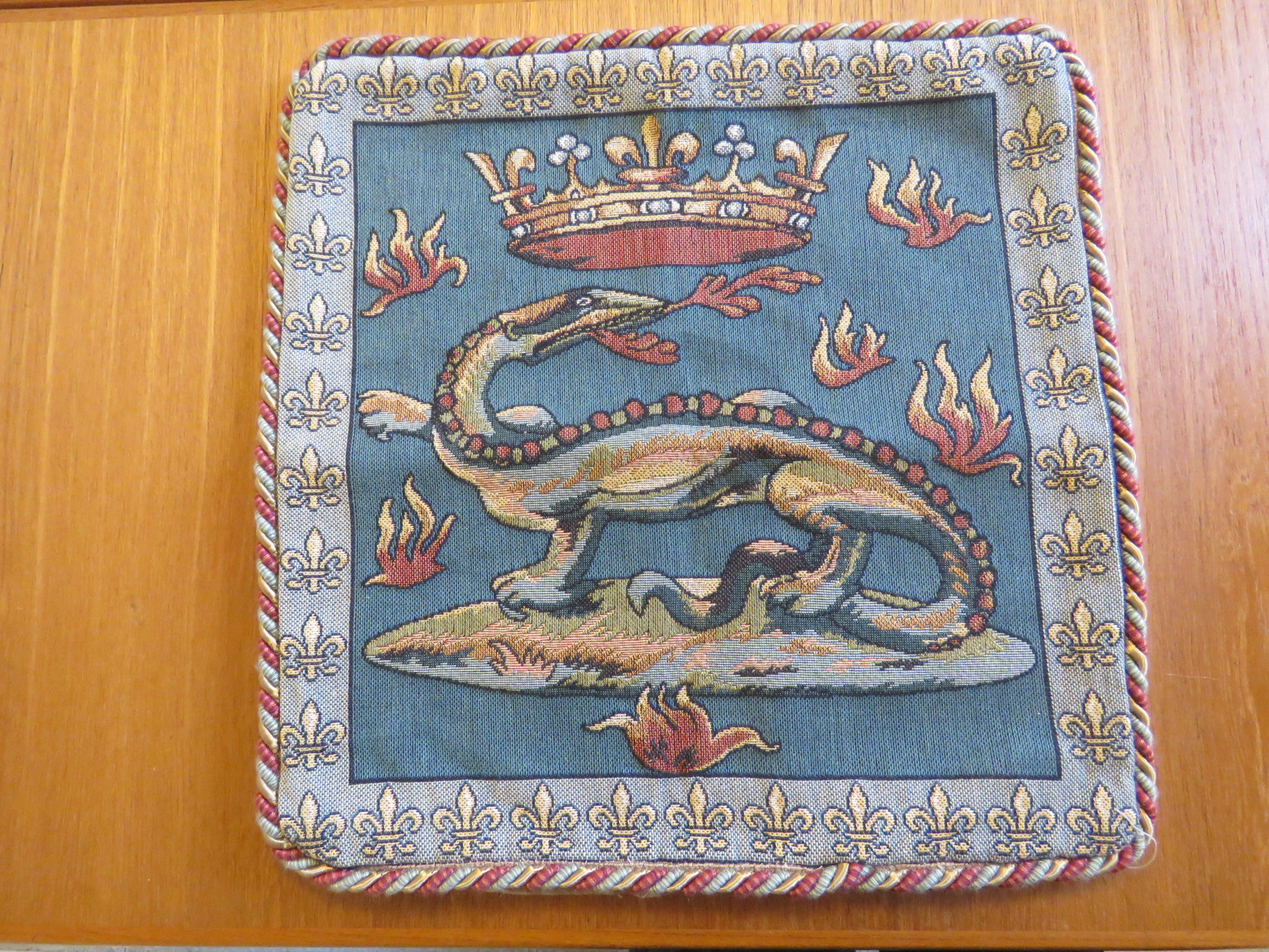 Pillow Cover Decorative Salamander Crown Fleur de Lys Francis Francis 1 (L&T-236)