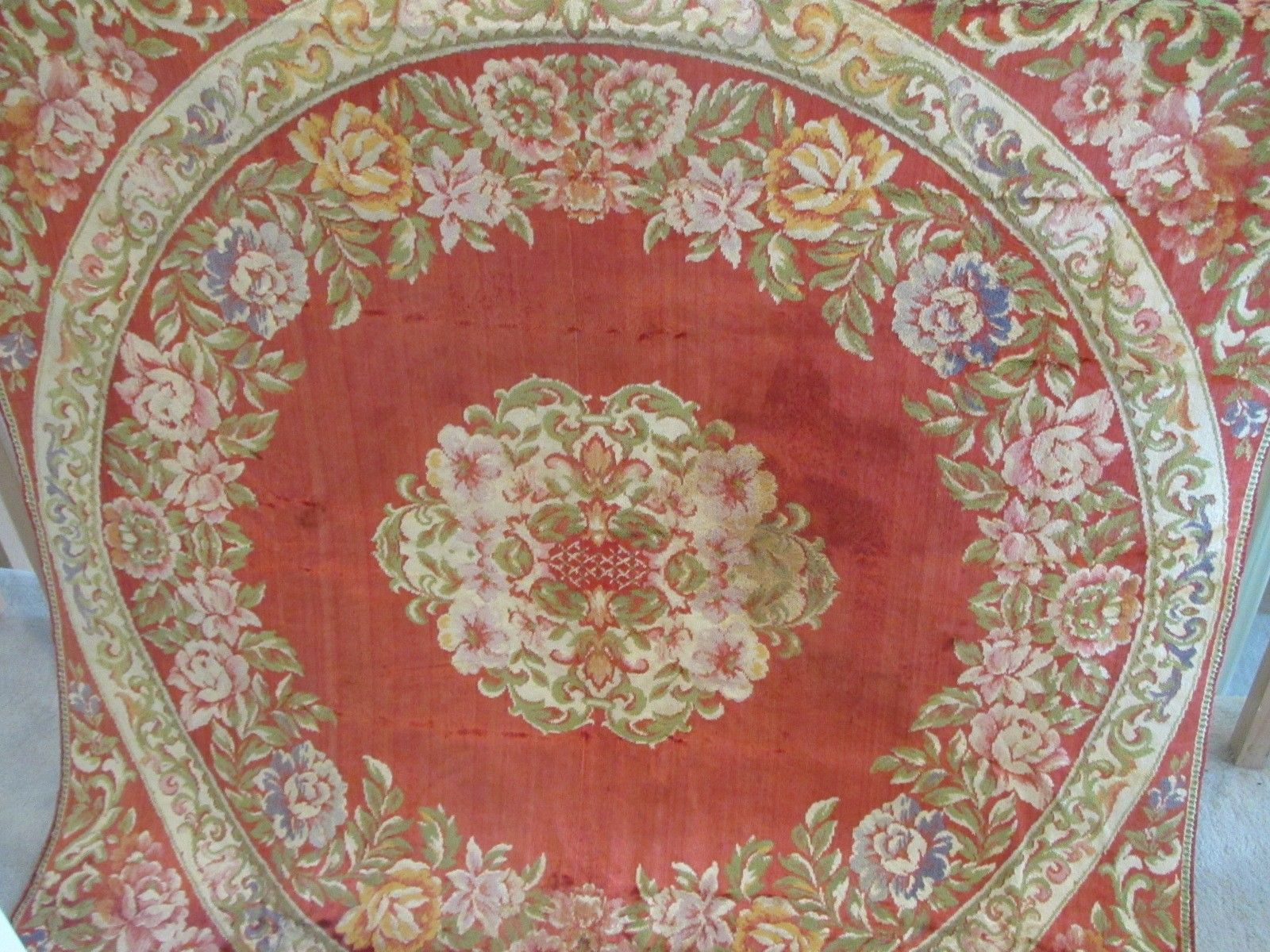 Vintage Carpet Area Rug Red Plush Floral Flowers 48" x 49" (L&T-385)