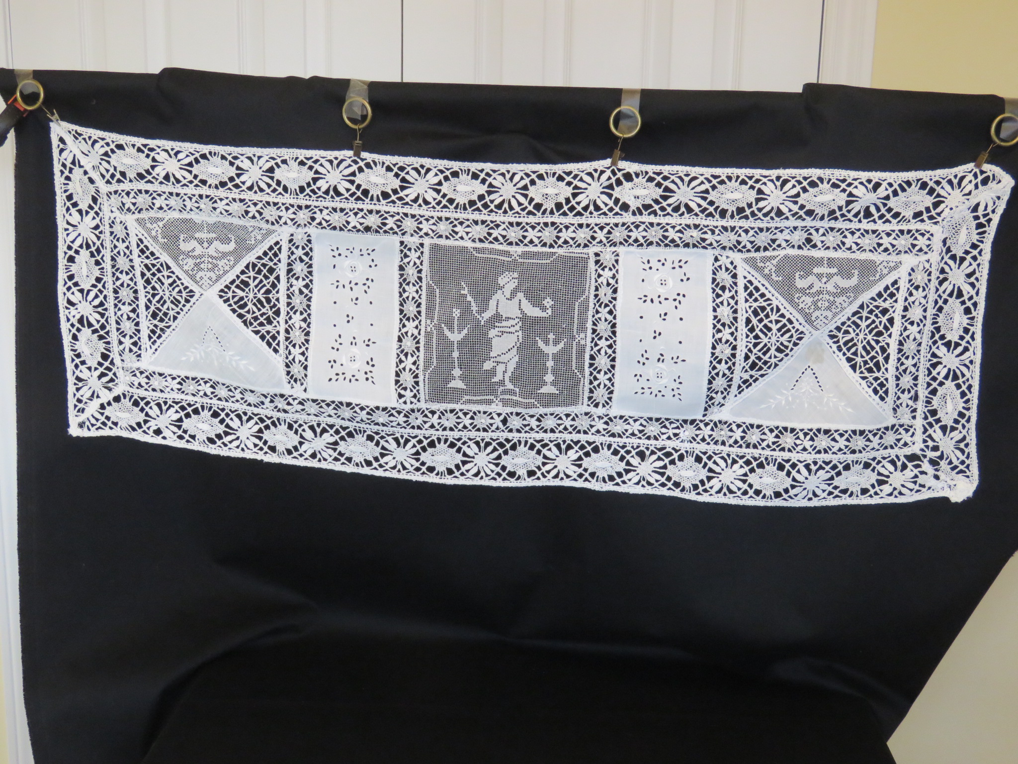 Antique Linen Lace Table Runner Dresser Valance Scarf Italian Embroidered (L&T-569)