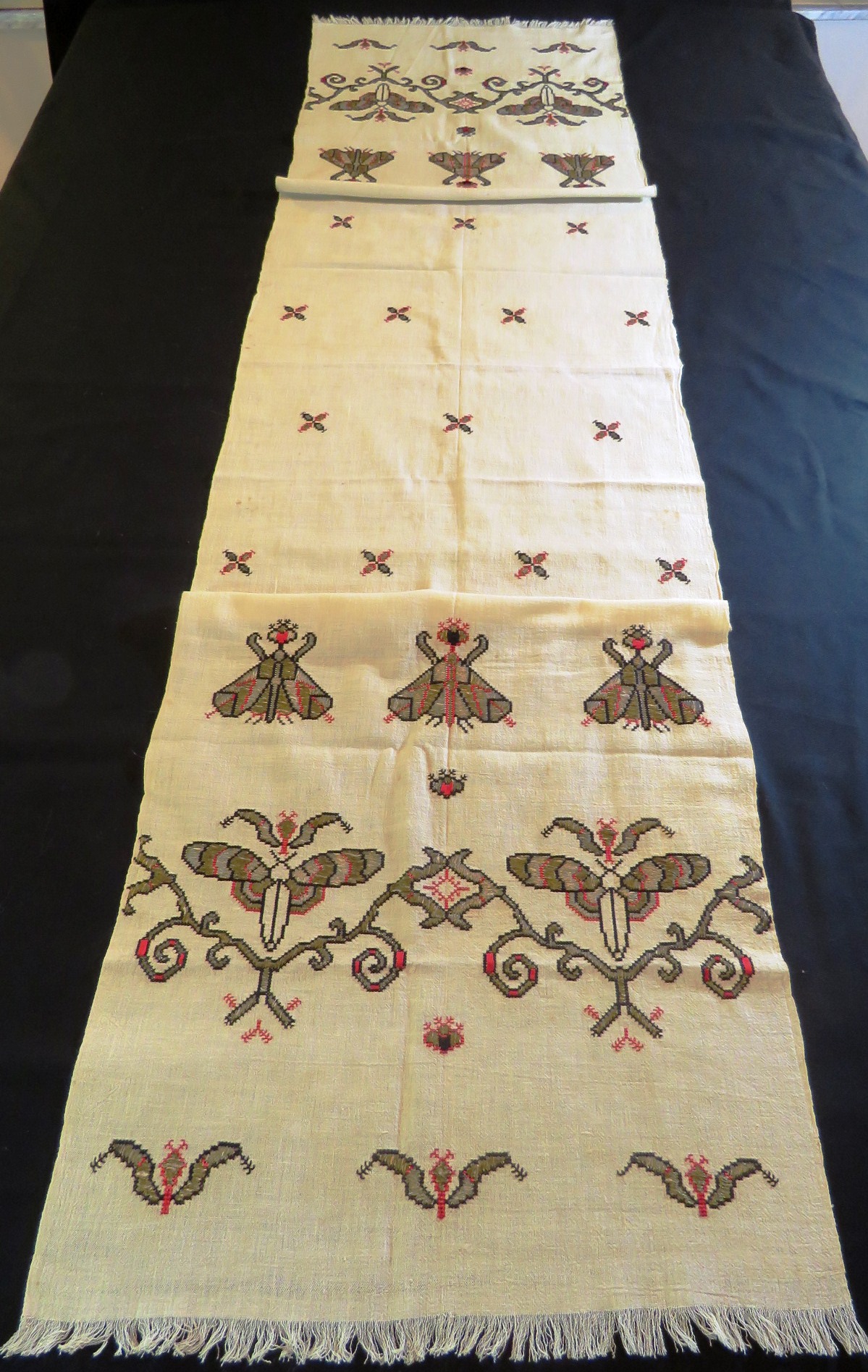 Antique Metallic Embroidery Turkish Towel Victorian English Table Runner Arts and Crafts  (L&T-770)