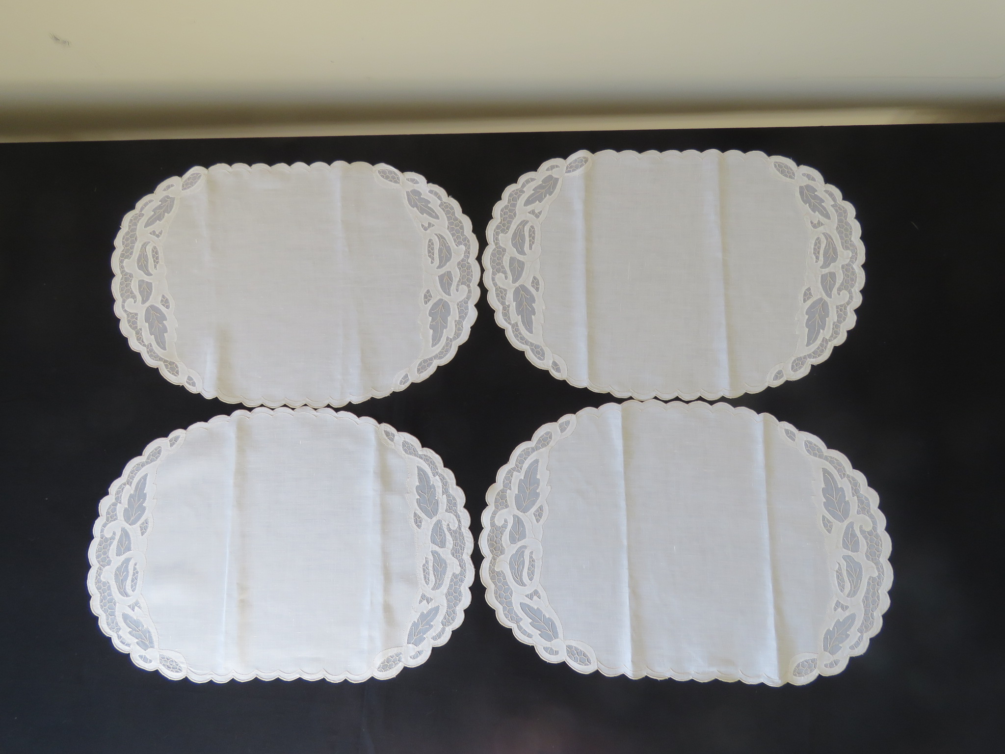 4 Vintage Madeira Organdy Placemats White Hand Embroidered Applique Window Pane (L&T-135)