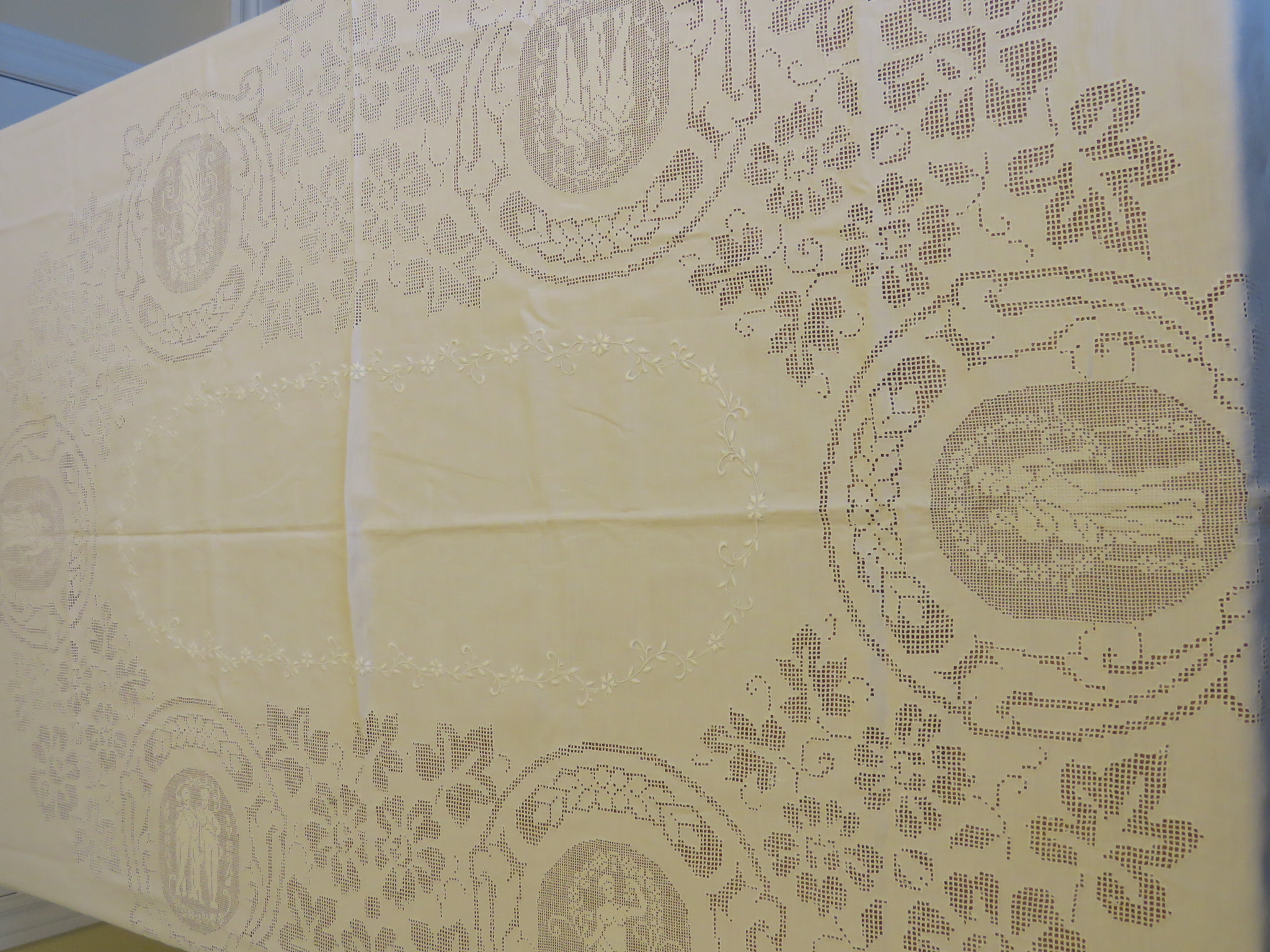 Antique Vintage Tablecloth Linen Figural Mosaic Punchwork Monogram CKR (L&T-140)