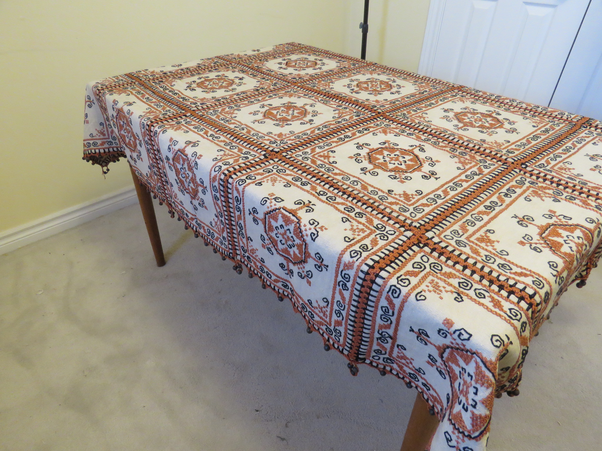 Vintage Linen Tablecloth Embroidered Cross Stitch Southwestern Victorian Style (L&T-212)