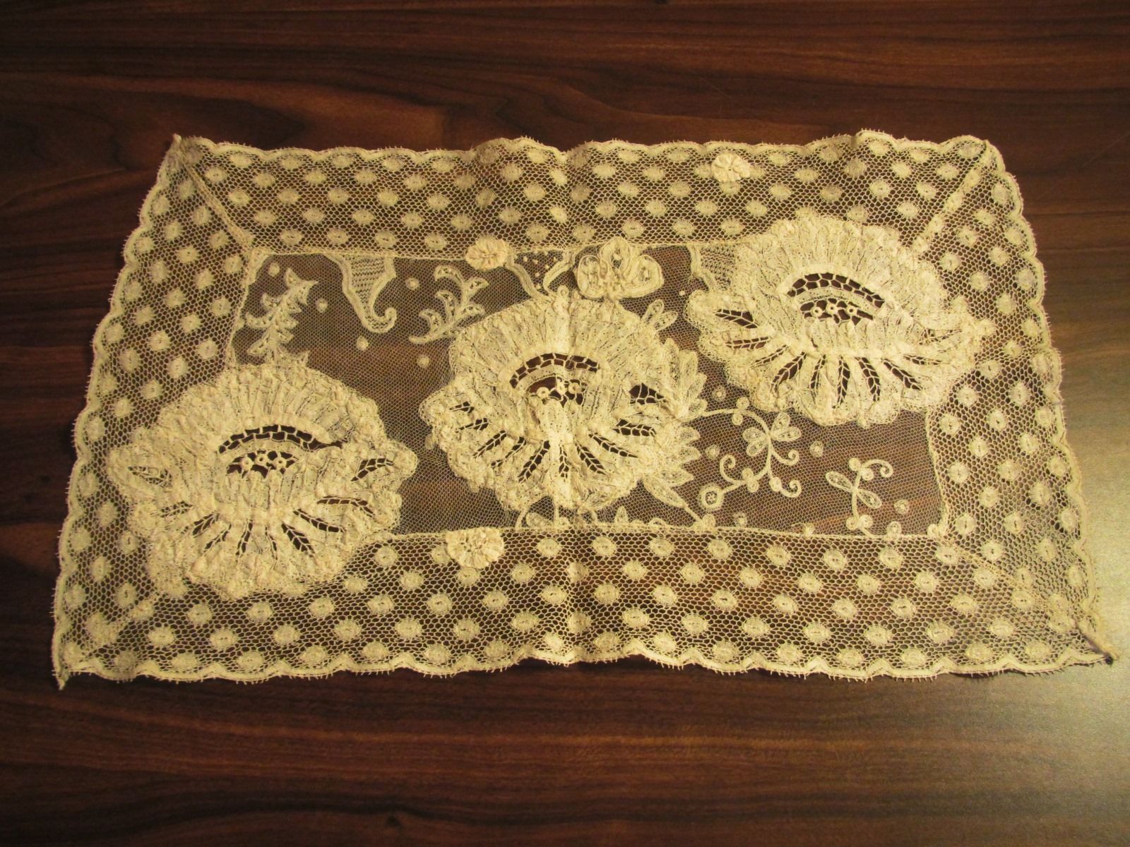 Antique Handmade Lace Table Doily Placemat Tray Cover 1900's Ecru  (L&T-311)