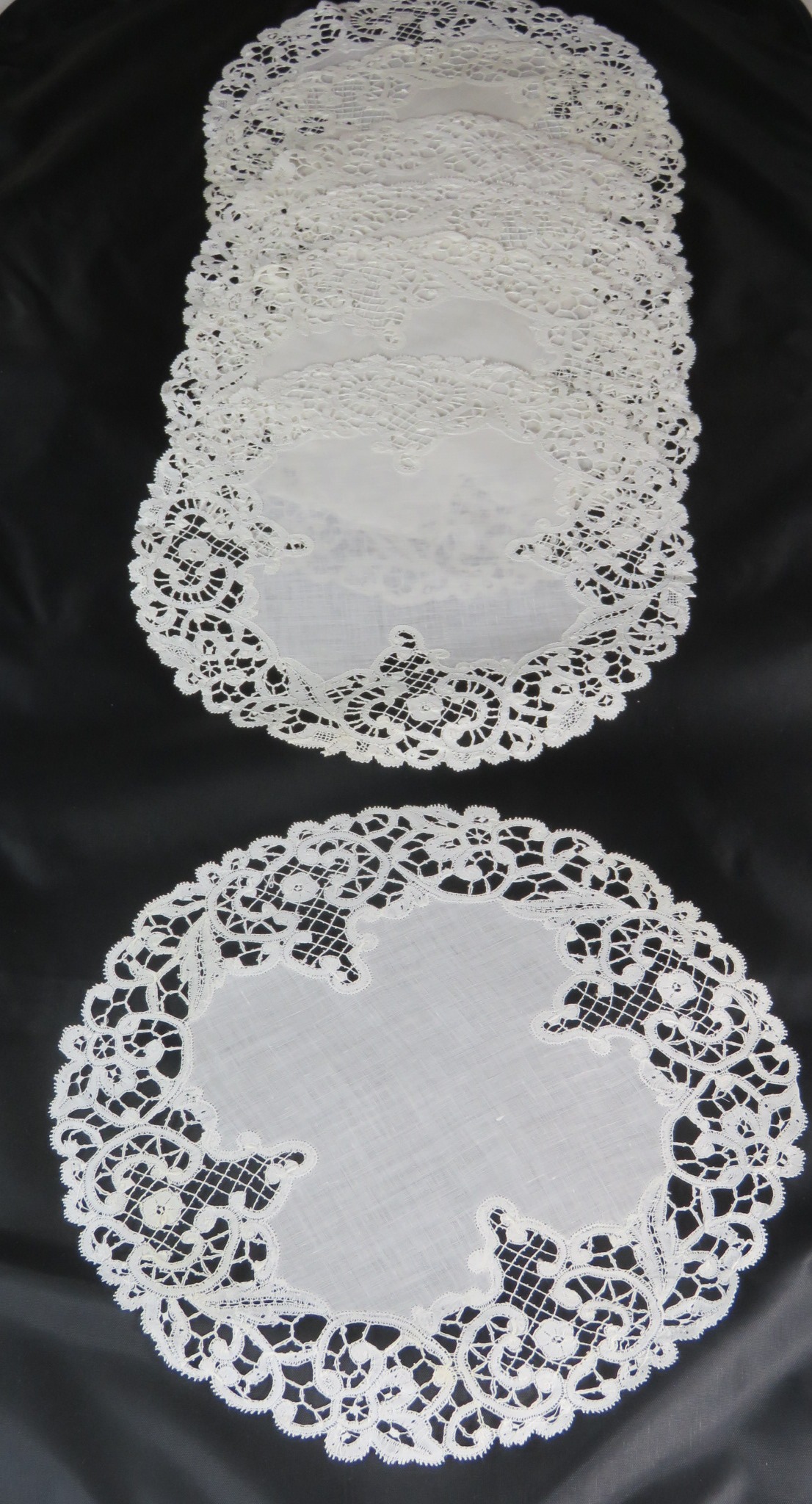 Antique Vintage 7 pc Table Placemat Set Linen Handmade Bobbin Lace Edging Cream (L&T-644)