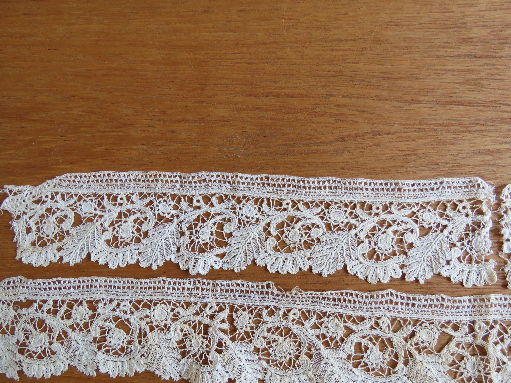 Used Bobbin Lace Trim Brussels Duchesse Leaf Handmade Beige 3 pc Antique  (LAC-117)