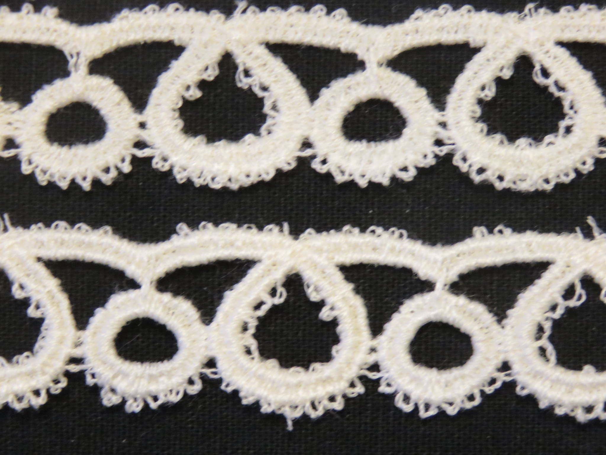 Unused Vintage Lace Trim Loops 3 yards x 6/8 Cotton Blend Unused  (LAC-179)
