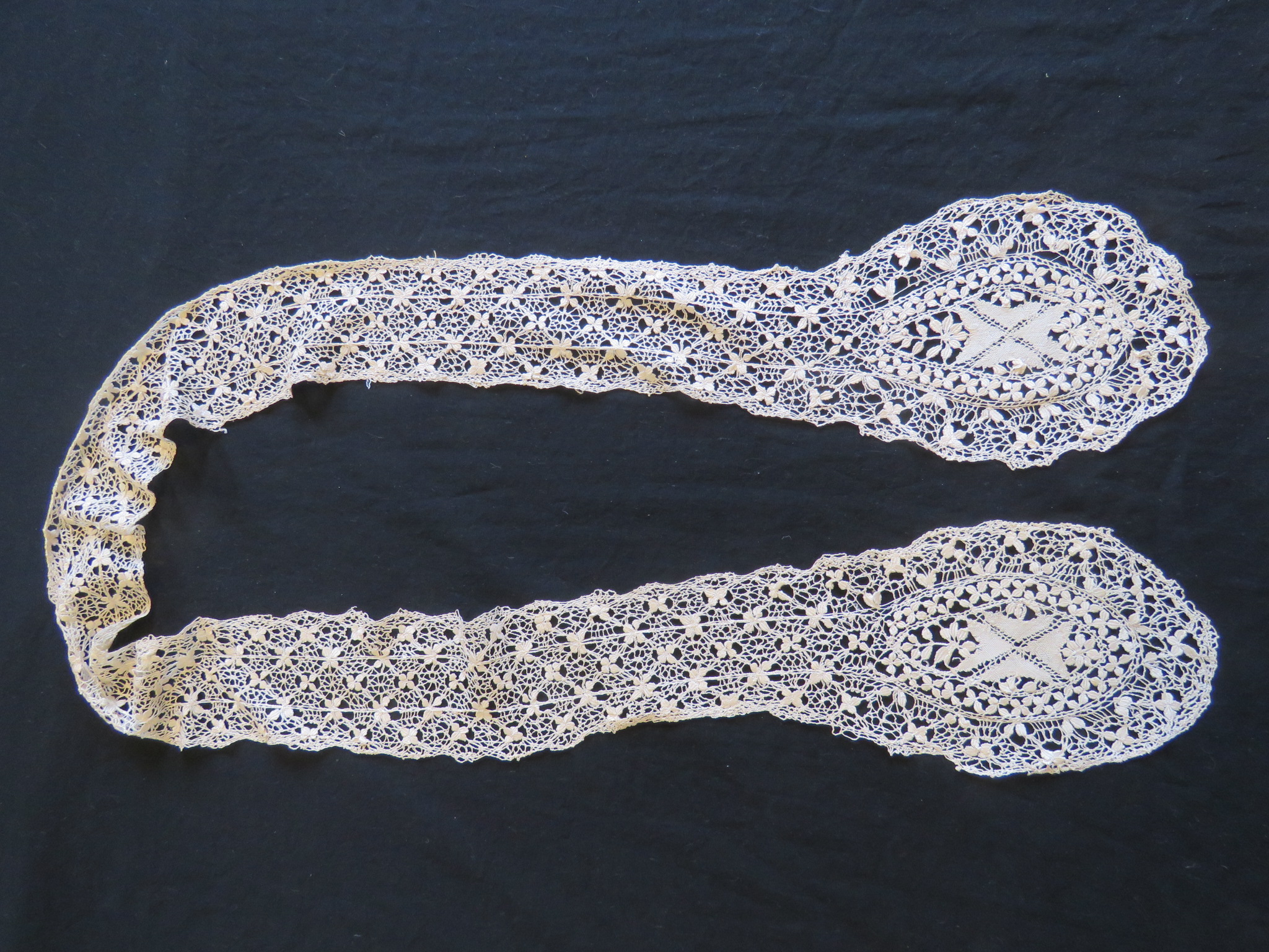 Antique Handmade Silk Maltese Lace Scarf Lappet Cross Bobbin Wheat Ears Cross Ecru Bridal Costume (LAC-28)