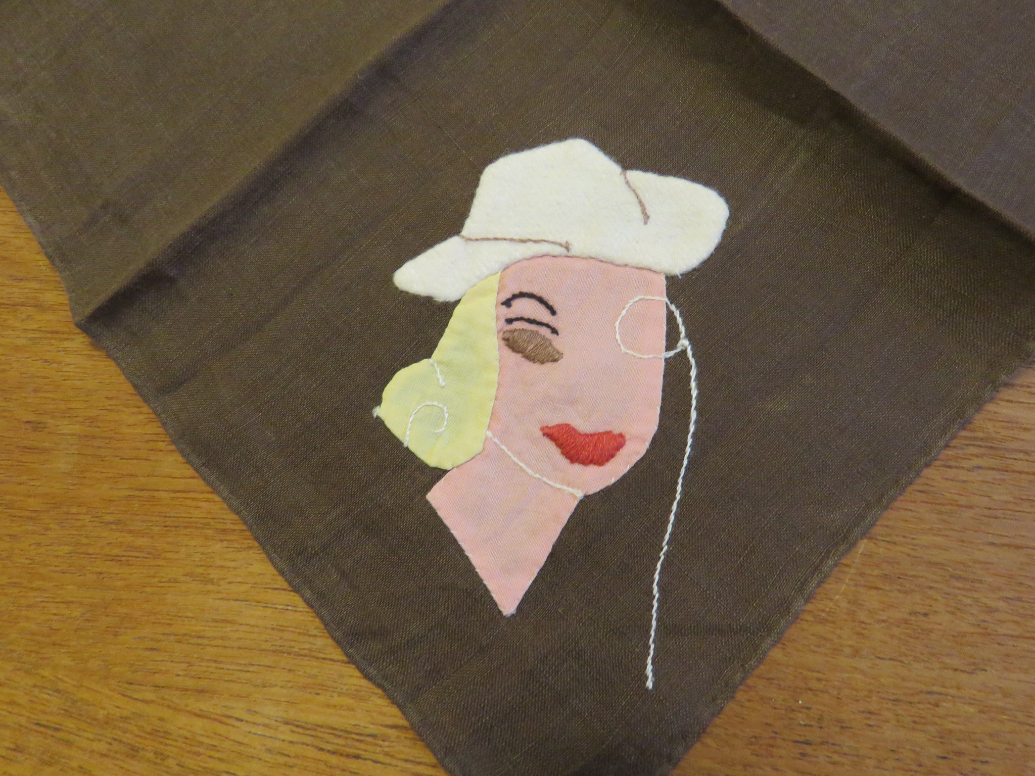 Ladies Handkerchief Lady Embroidered Applique Hankie Vintage Hanky 1940's (LAC-291)