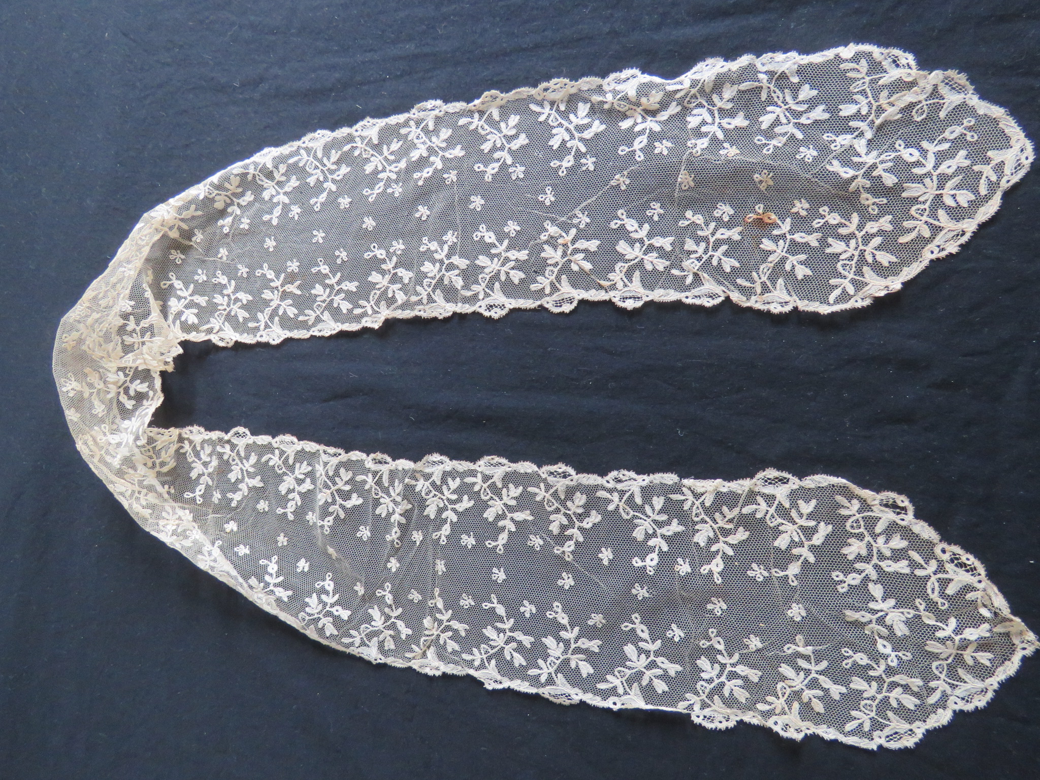 Antique Scarf Tie Handmade Applique on Net Flowers Ecru Bridal Costume (LAC-30)