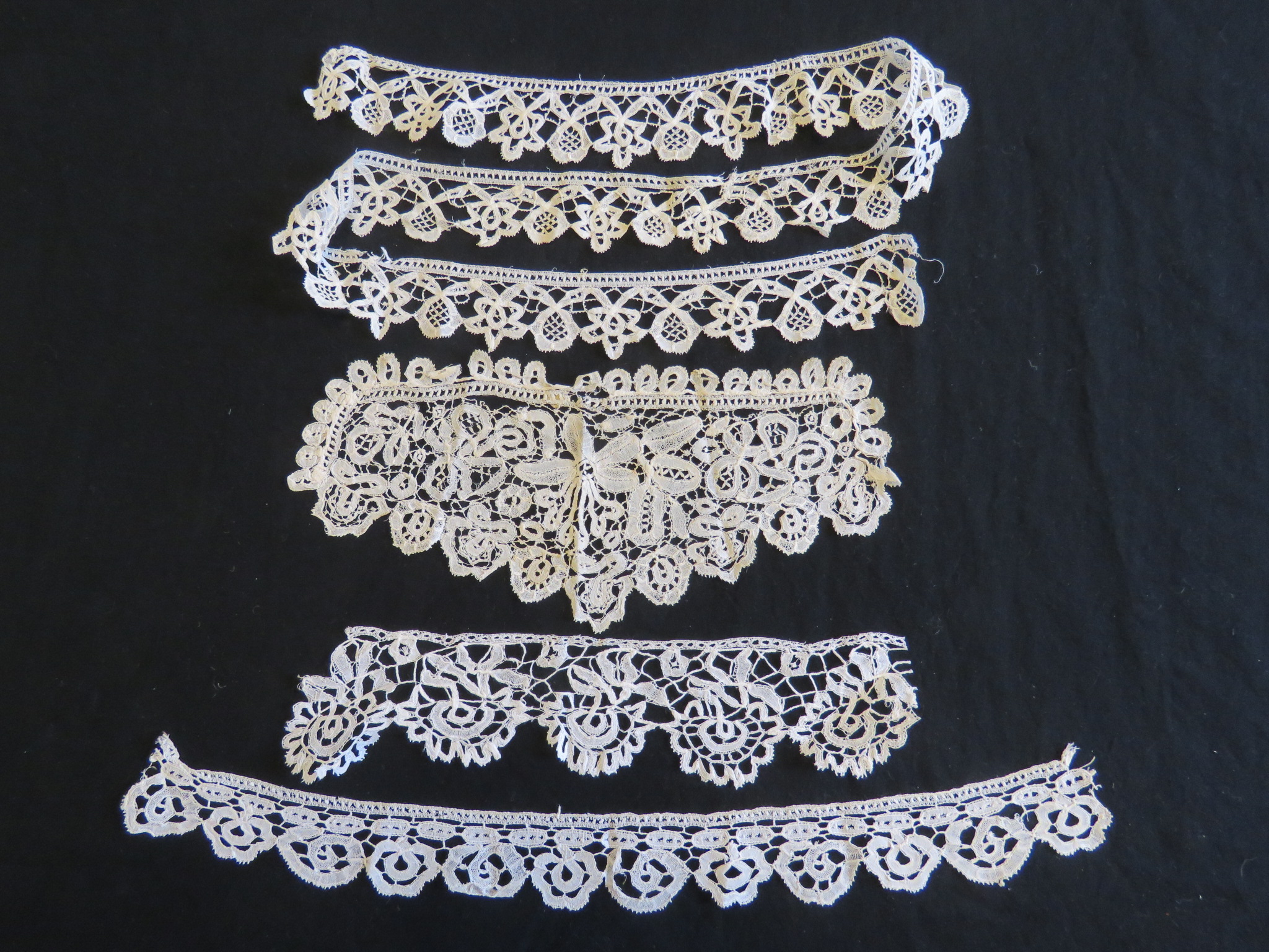 Used Vintage Bobbin Lace Trim Dress Insert Flower Leaf 4 pc Lot Remnants White Cream Beige (LAC-341)