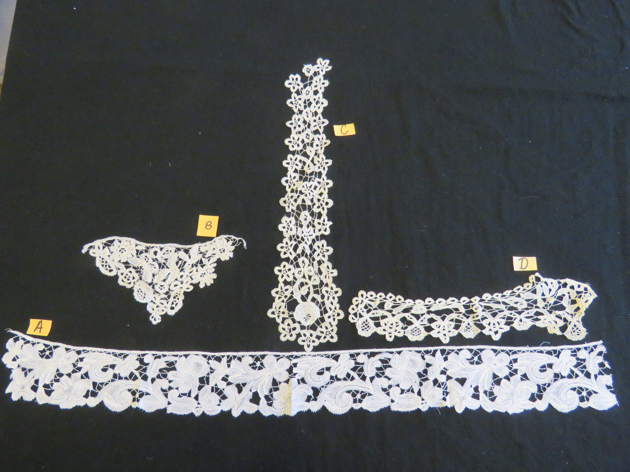 Used Vintage Bobbin Lace Trim Fragment Remnants Flower Leaf Cream White Sewing Craft 4 pc lot (LAC-351)