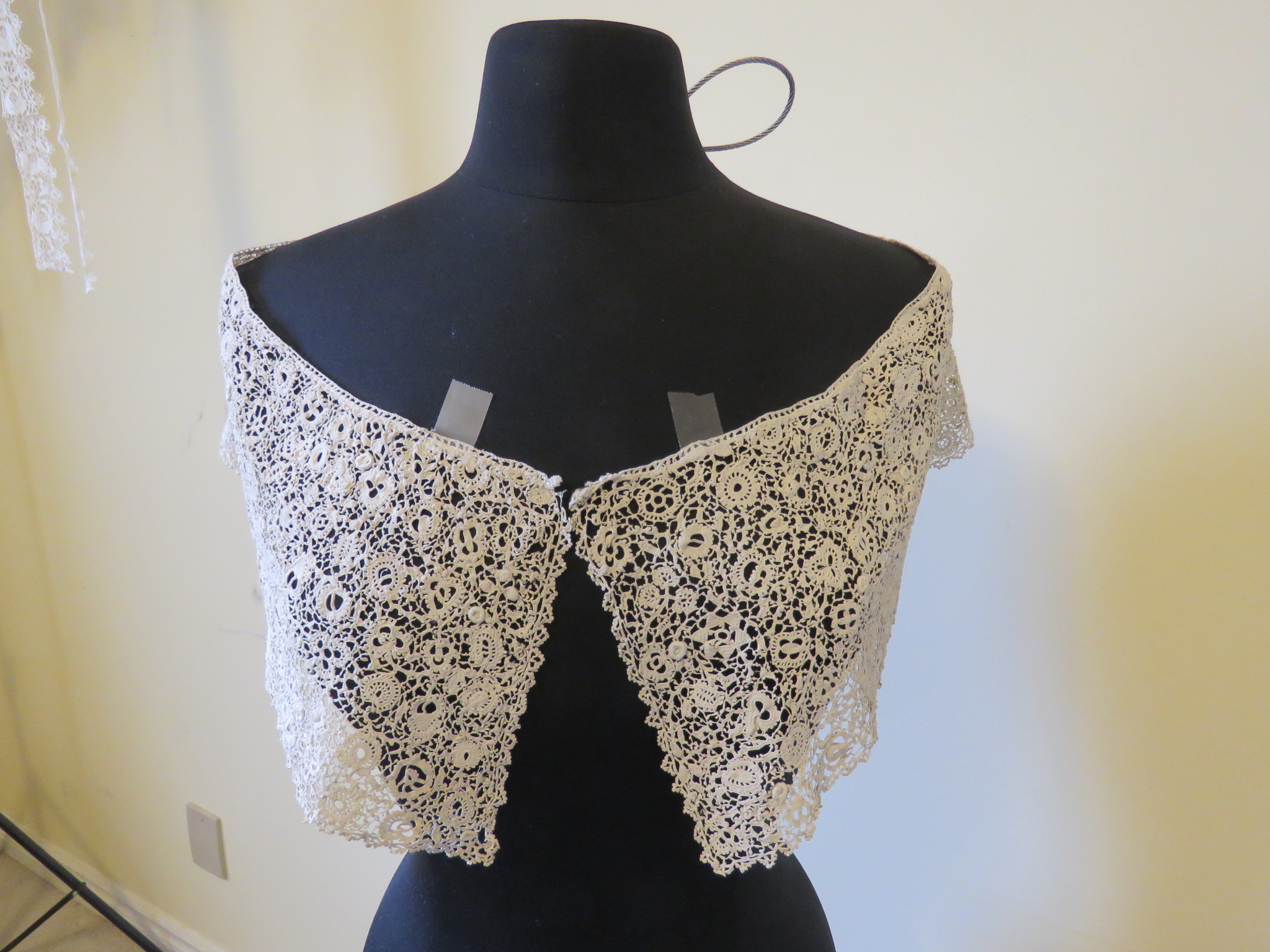 Antique Handmade Irish Crochet Lace Bertha Collar Detailed Tiny Motifs (LAC-90)