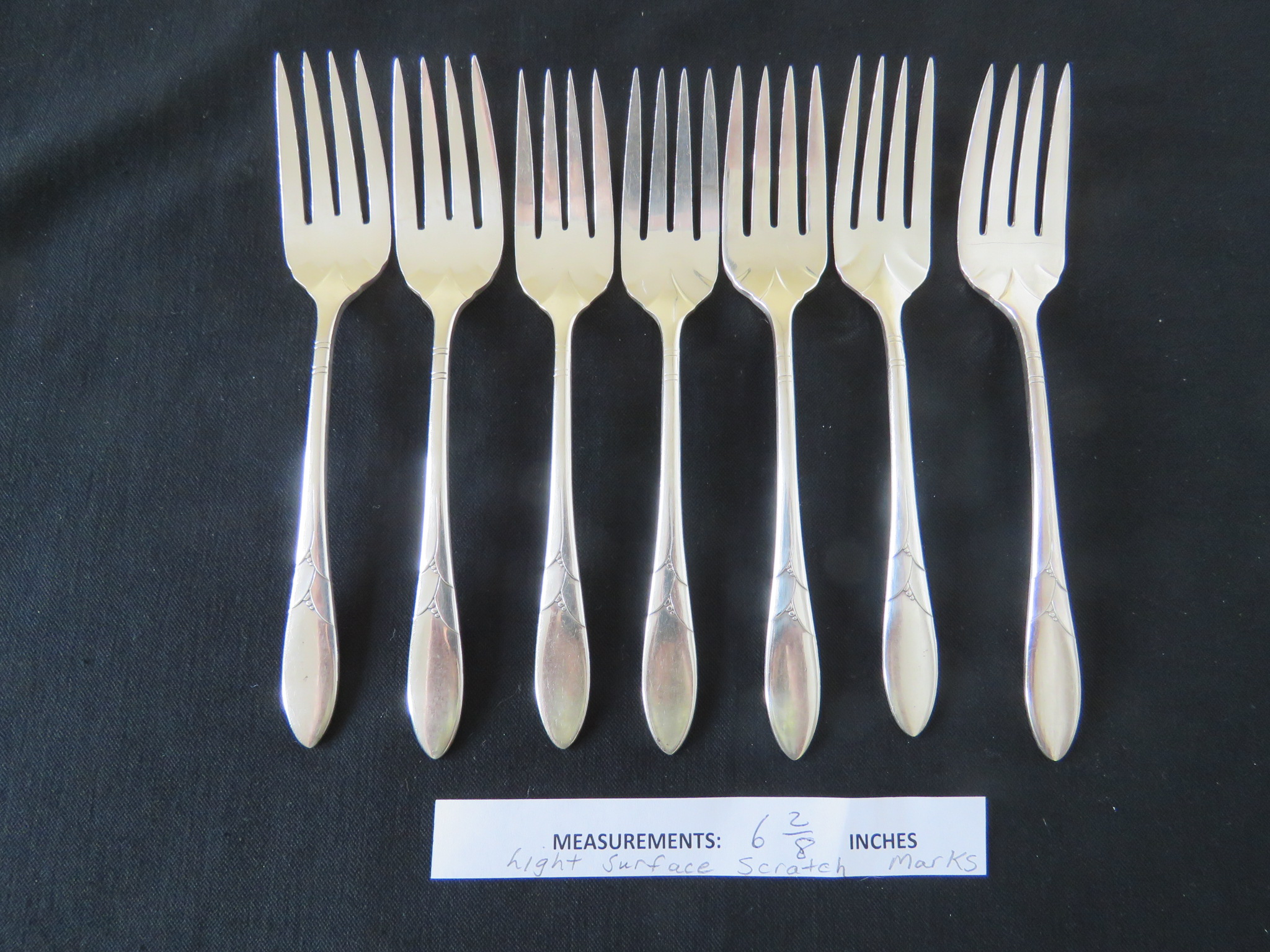 LADY HAMILTON COMMUNITY ONEIDA SILVERPLATE set 7 Salad FORKS   (SIL-357)